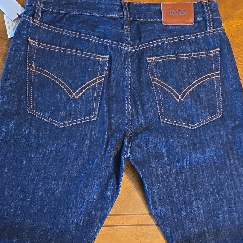 RODA Men's Dark Wash Blue Jeans. - Picture 3 of 13